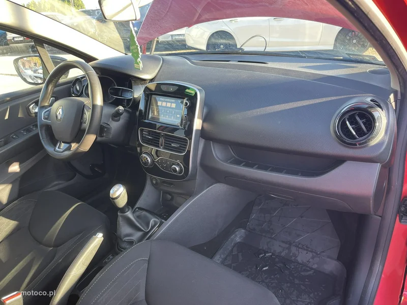Renault Clio IV 9