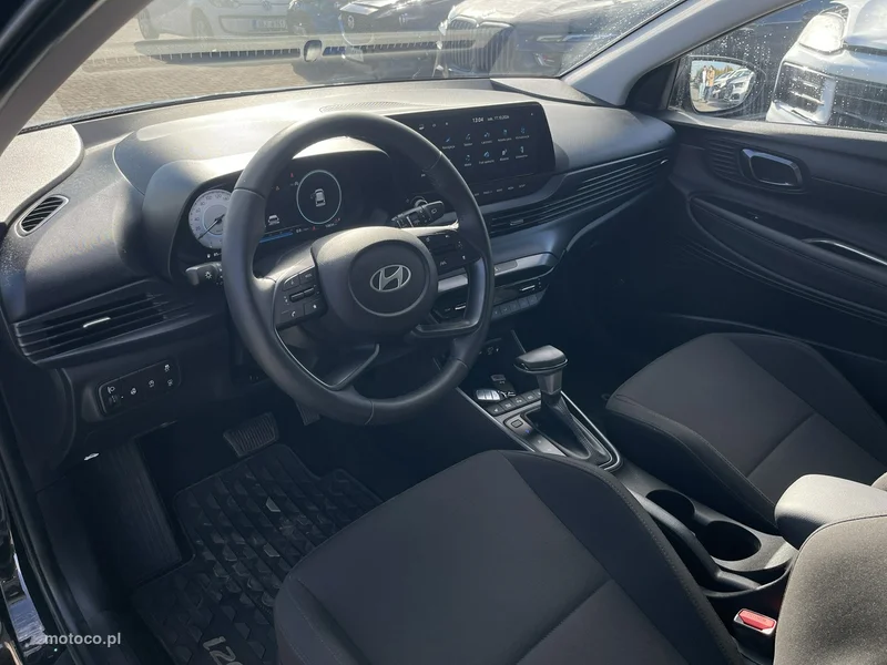 Hyundai i20 9