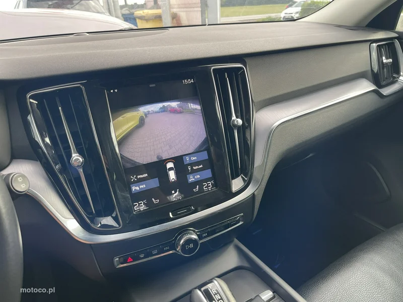Volvo V60 12