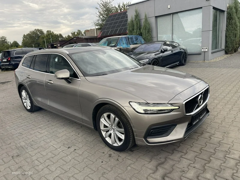 Volvo V60 7