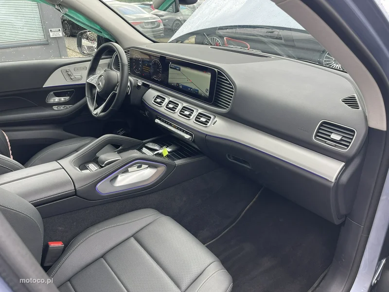 Mercedes-Benz GLE W167 400 11