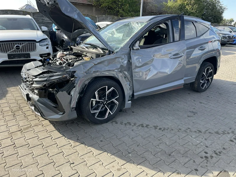 Hyundai TUCSON 5