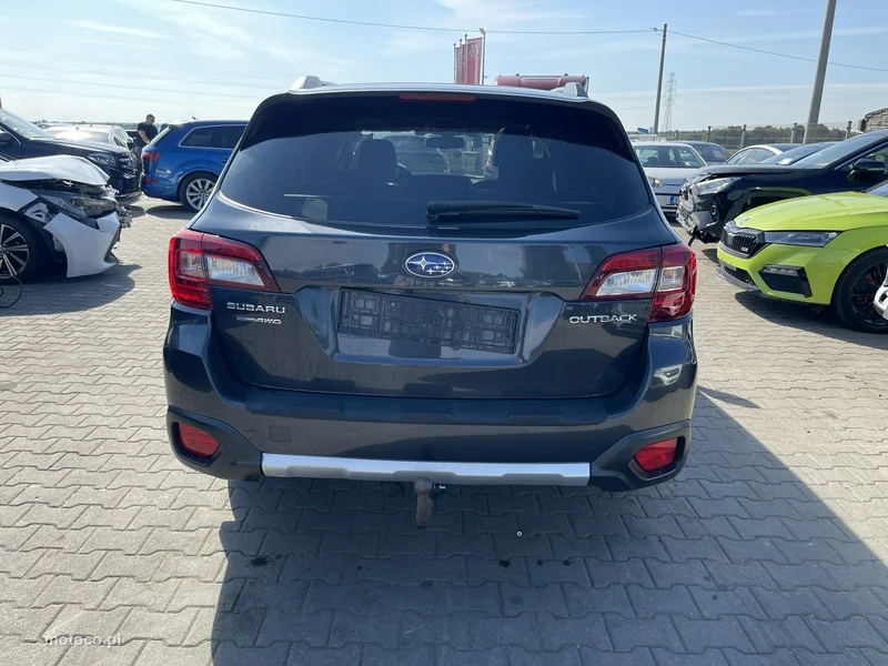 Subaru Outback 6