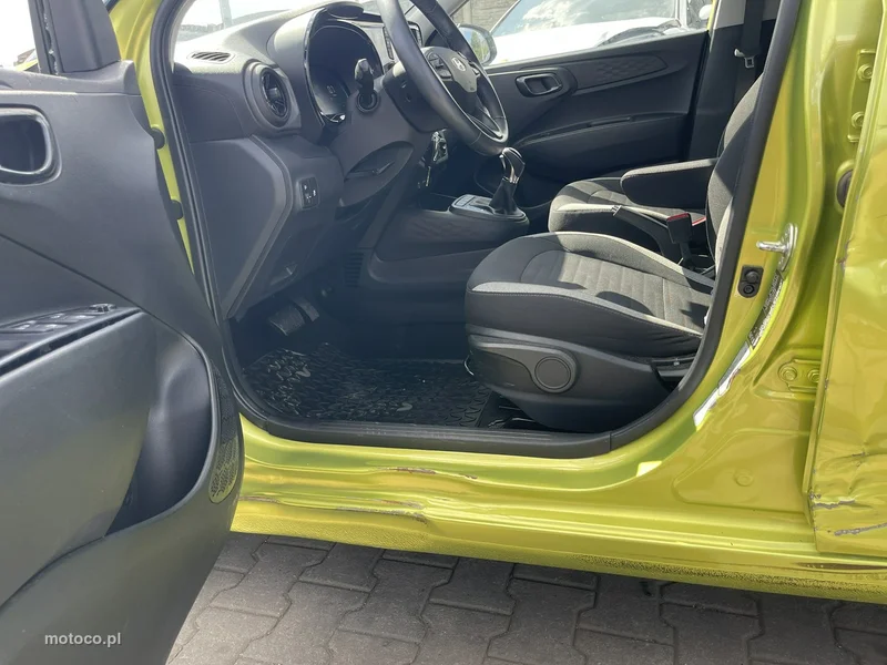 Hyundai i10 5