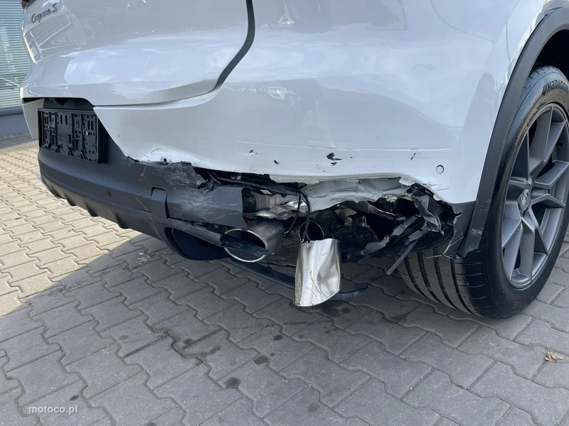 Porsche Cayenne 9YA S 5