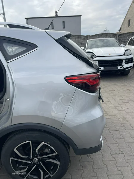 MG ZS 6