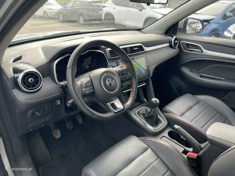 MG ZS 9