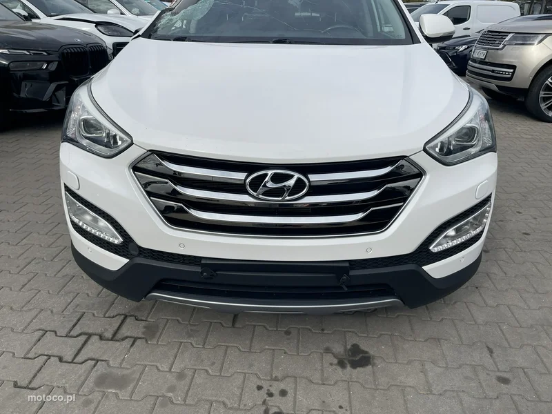 Hyundai SANTA FE 6