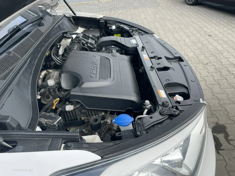 Hyundai SANTA FE 9