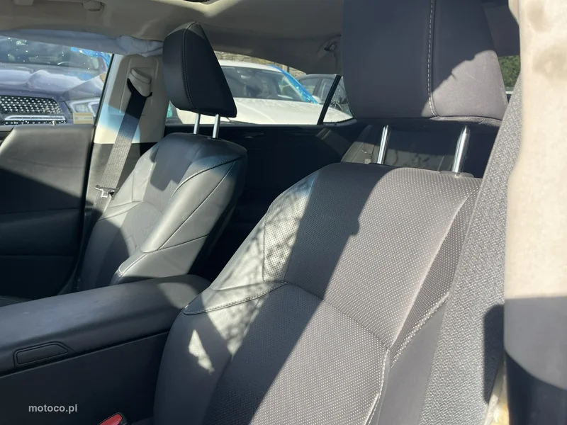 Lexus ES300 12