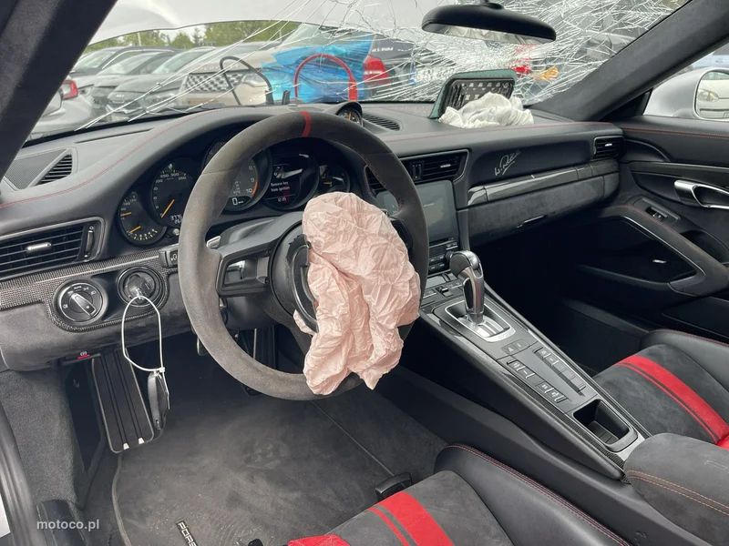 Porsche 911 991 13
