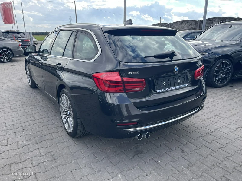 BMW Seria 3 F30 320 5