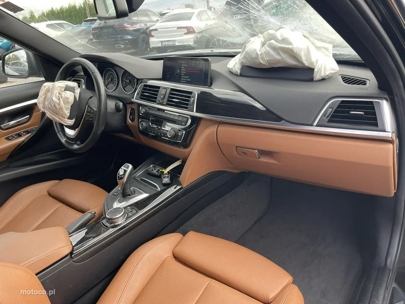 BMW Seria 3 F30 320 10