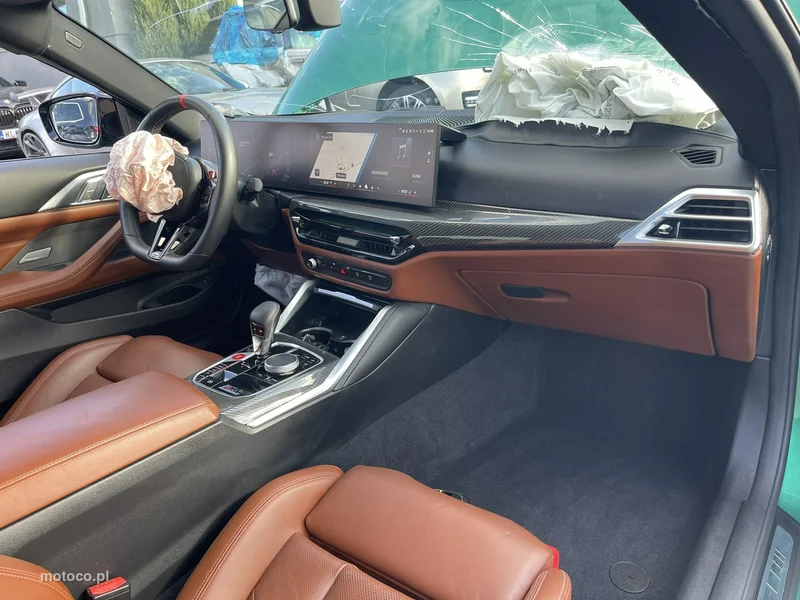 BMW M4 G82 8