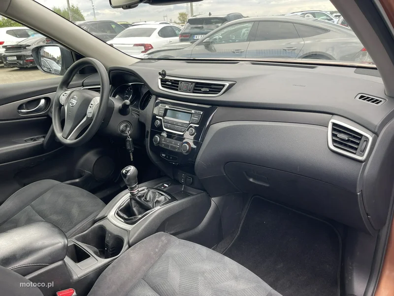 Nissan X-Trail 9