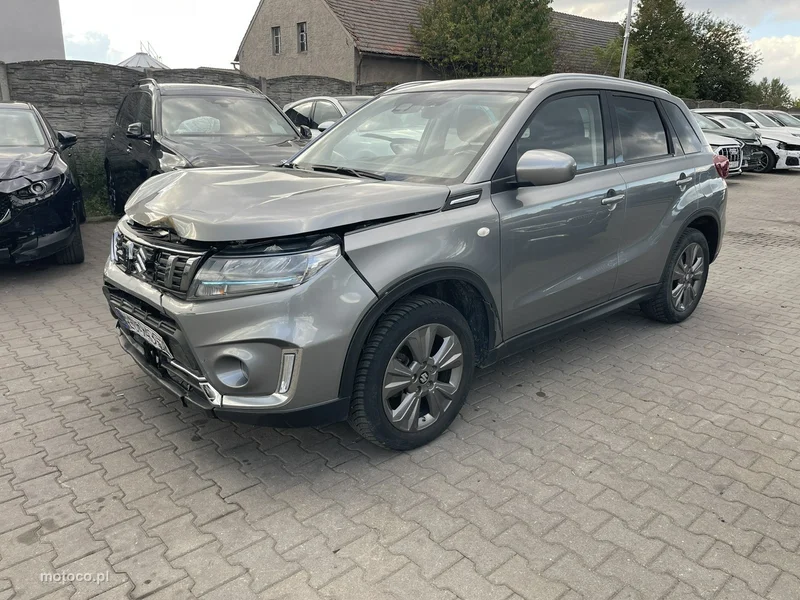 Suzuki Vitara 2