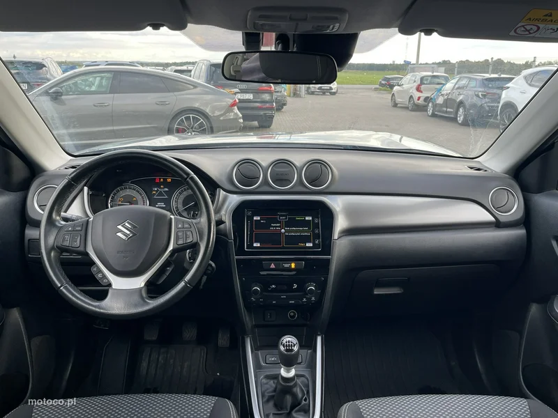 Suzuki Vitara 10