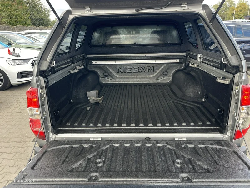 Nissan Navara 4