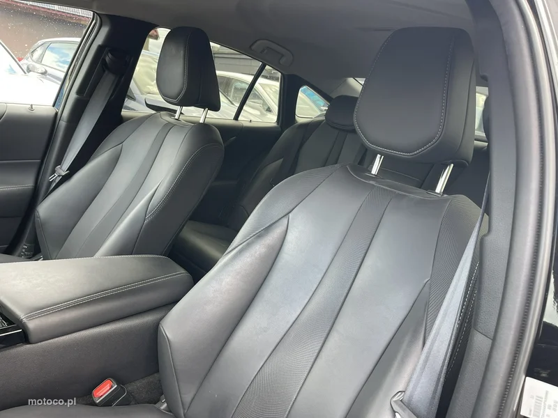 Toyota Mirai 13