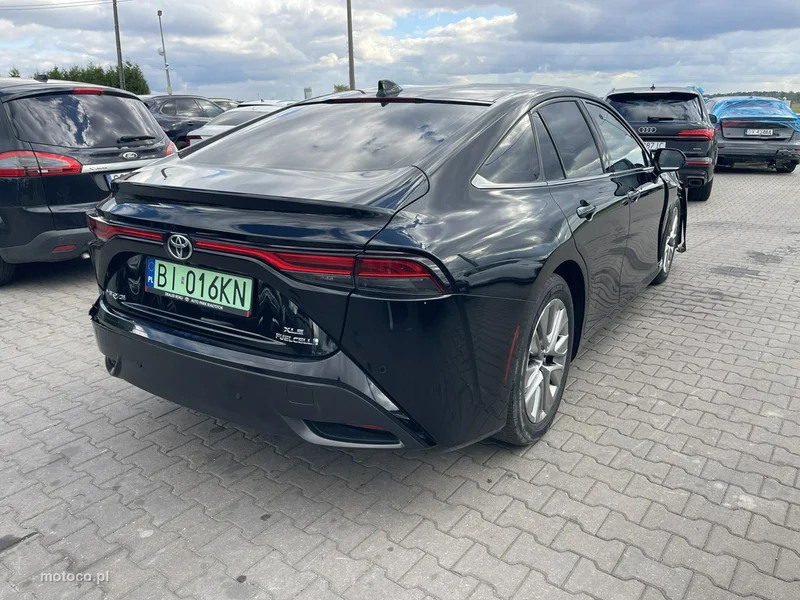 Toyota Mirai 6