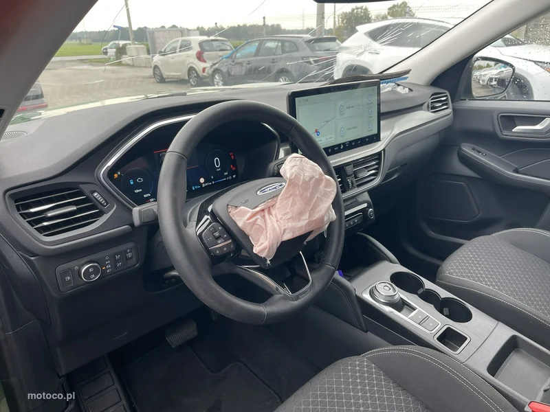 Ford Kuga III 9