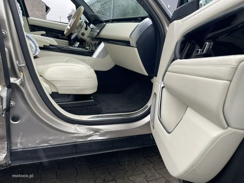 Land Rover Range Rover 7