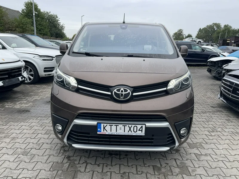 Toyota Proace (Verso) 3