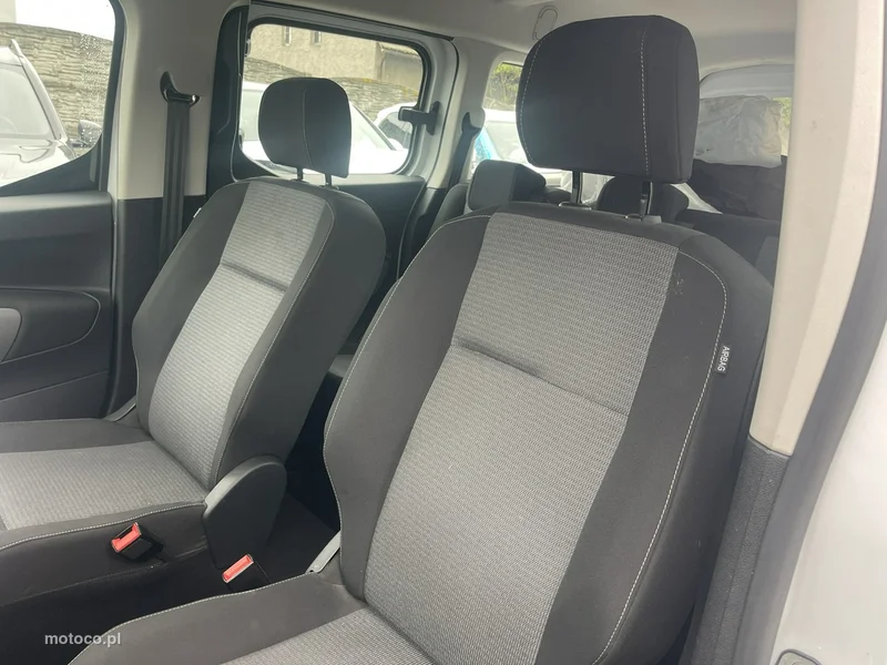 Toyota Proace City Verso 9