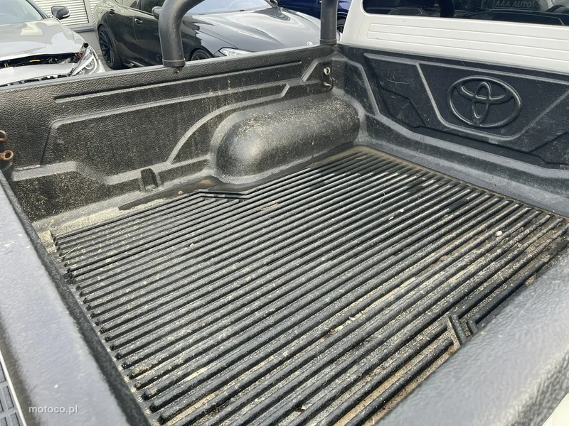 Toyota Hilux AN120 7