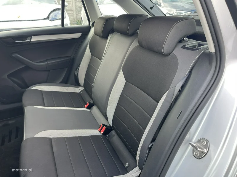 Skoda Rapid I 11