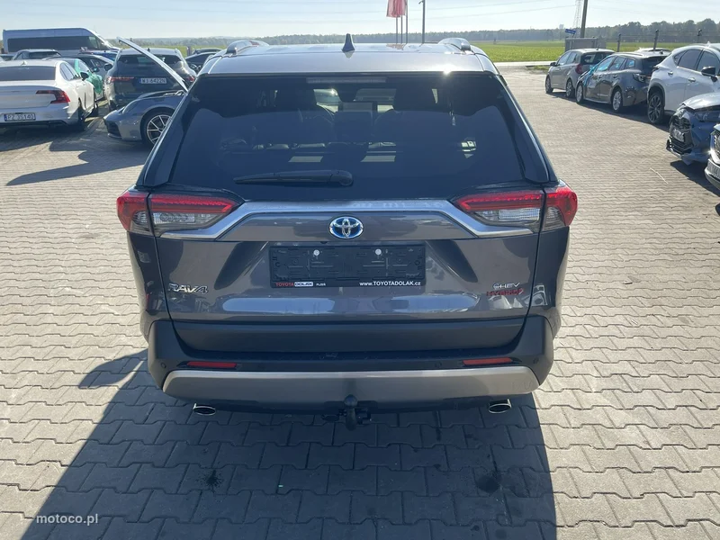 Toyota RAV 4 XA50 7