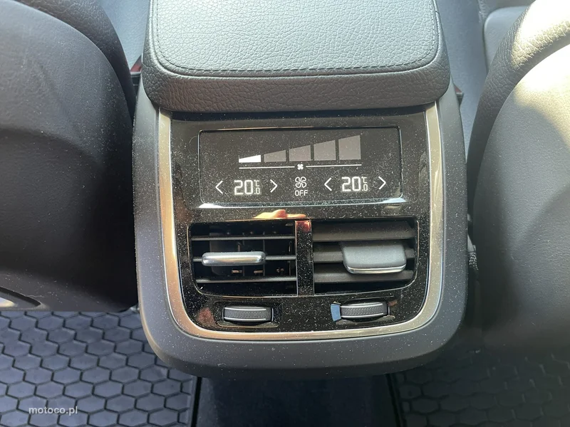 Volvo XC 90 10