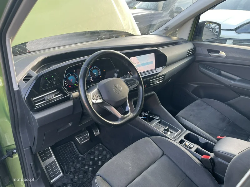 Volkswagen Caddy V 8