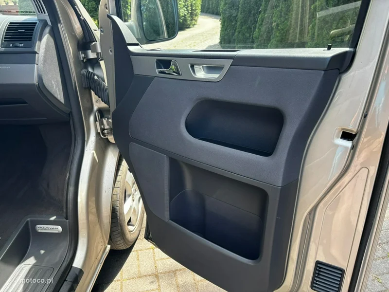 Volkswagen Mulitivan 30