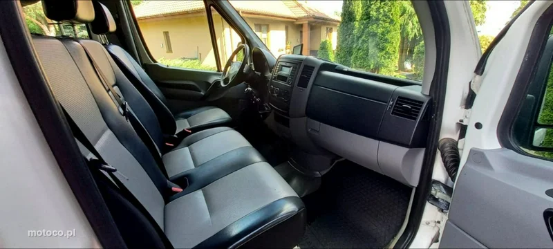 Volkswagen Crafter 12