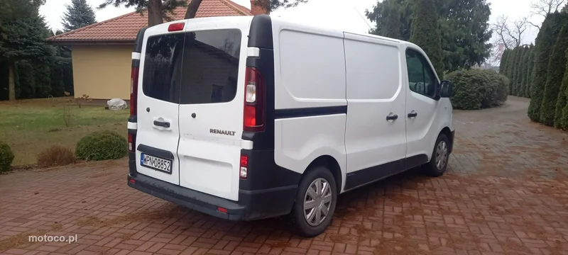 Renault Trafic 9