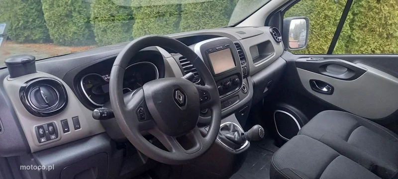 Renault Trafic 28