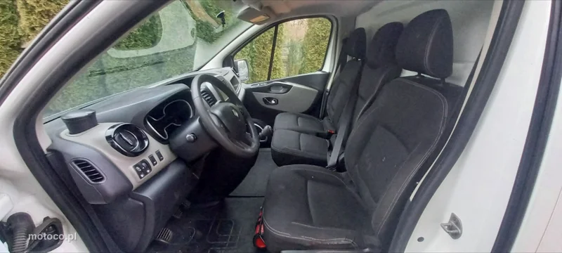 Renault Trafic 29