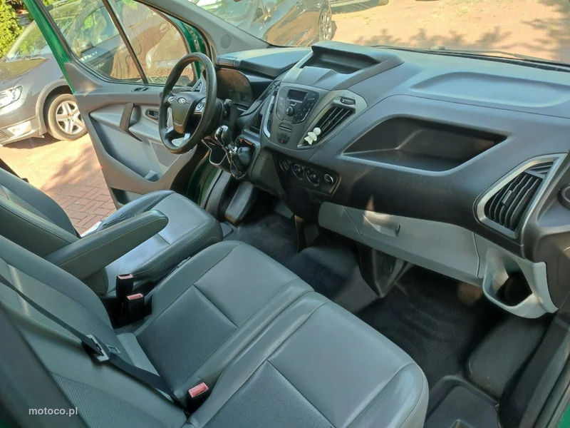 Ford Transit Custom 22
