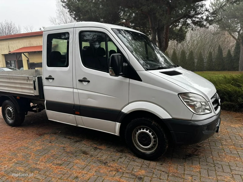 Mercedes-Benz Sprinter 17