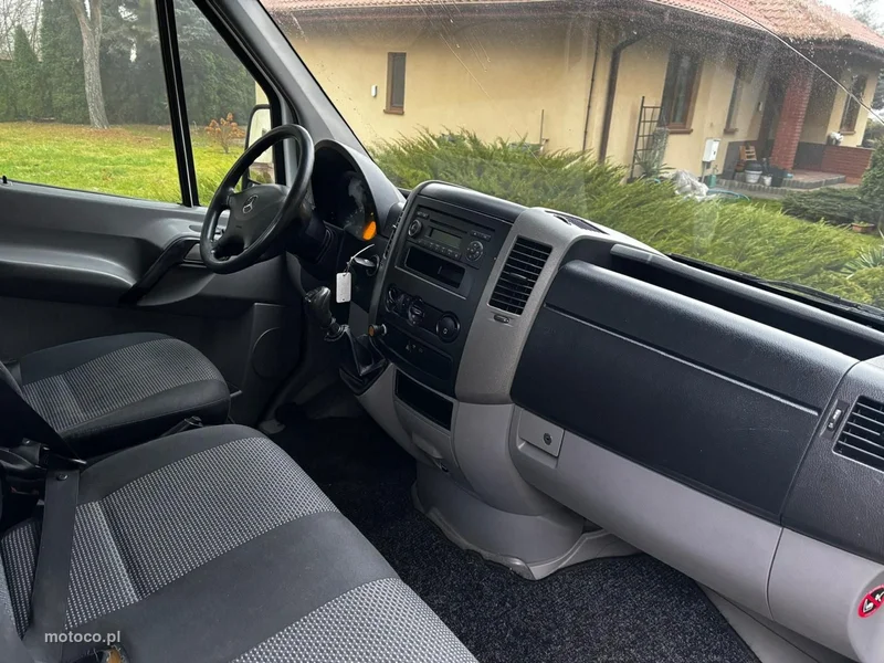 Mercedes-Benz Sprinter 21