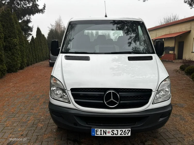 Mercedes-Benz Sprinter 4