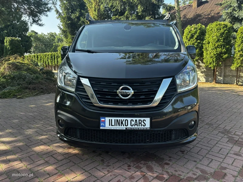 Nissan NV300 5