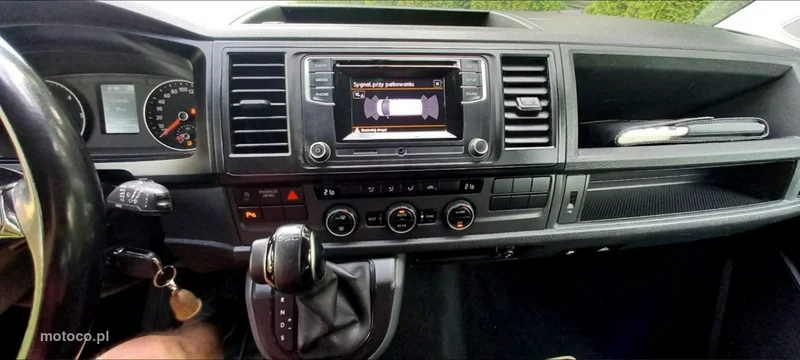 Volkswagen Caravelle 43