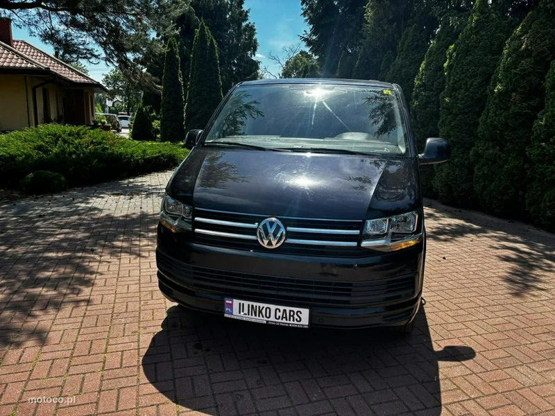 Volkswagen Caravelle 10