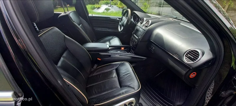 Mercedes-Benz ML W164 ML 320 20