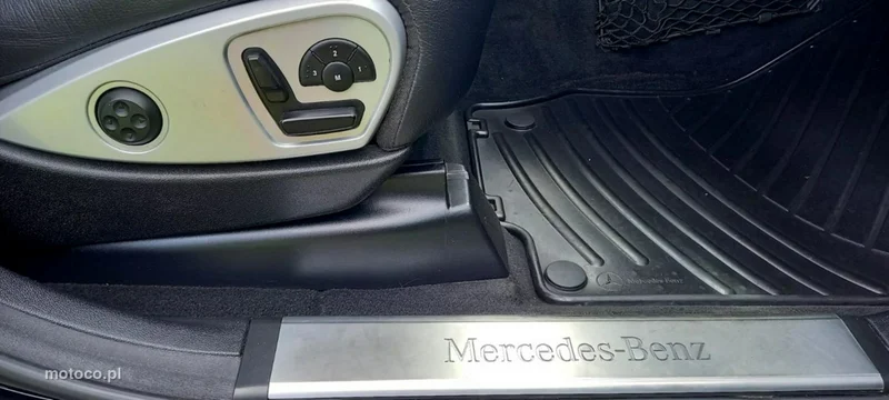 Mercedes-Benz ML W164 ML 320 24