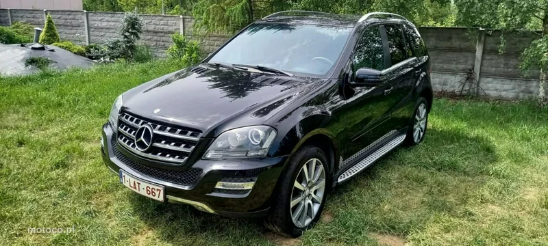 Mercedes-Benz ML W164 ML 320 7