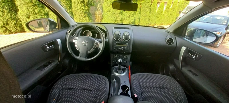 Nissan Qashqai 25