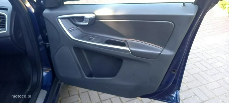Volvo XC 60 30